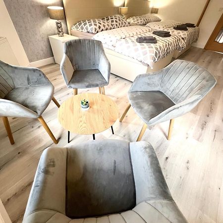 Grandlux Villa & Spa Теплице Екстериор снимка