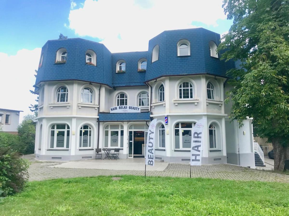 Grandlux Villa & Spa Теплице Екстериор снимка