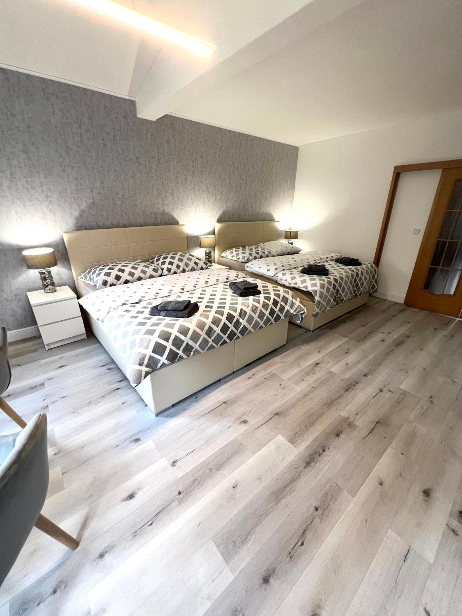 Grandlux Villa & Spa Теплице Екстериор снимка